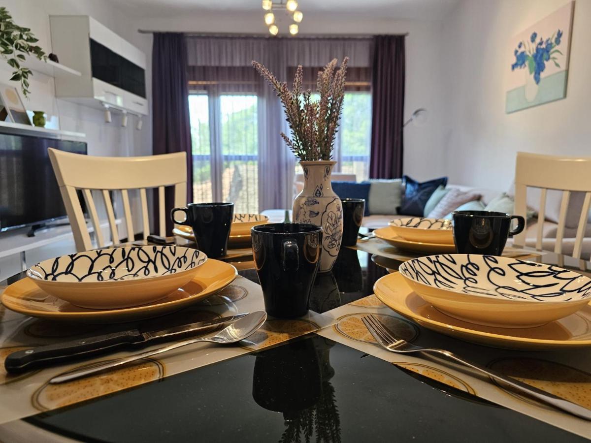 נובי סאד Bright Side Apartment מראה חיצוני תמונה